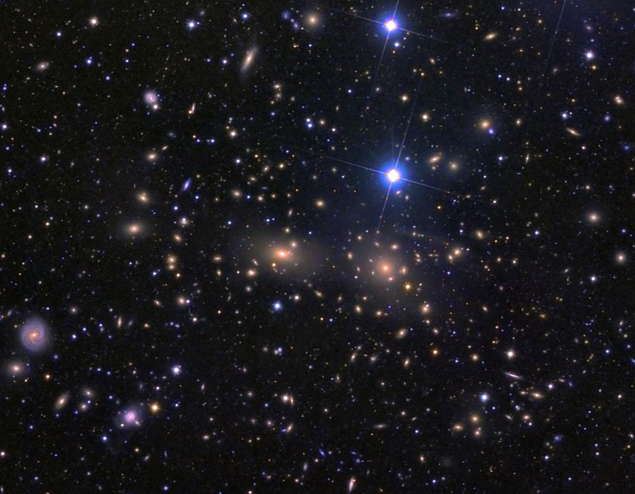かみのけ座銀河団<br/><a href='http://antwrp.gsfc.nasa.gov/apod/ap100502.html'>The Coma Cluster of Galaxies<br/>(C)Dean Rowe, APOD, NASA</a>